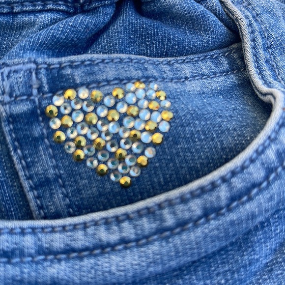 Quacker Factory DreamJeannes Pull-On Slim Leg Pants Pearl Rhinestone Trim SZ MED - Picture 4 of 11